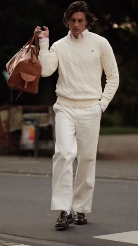 Wovynair Merino Crewneck in cream